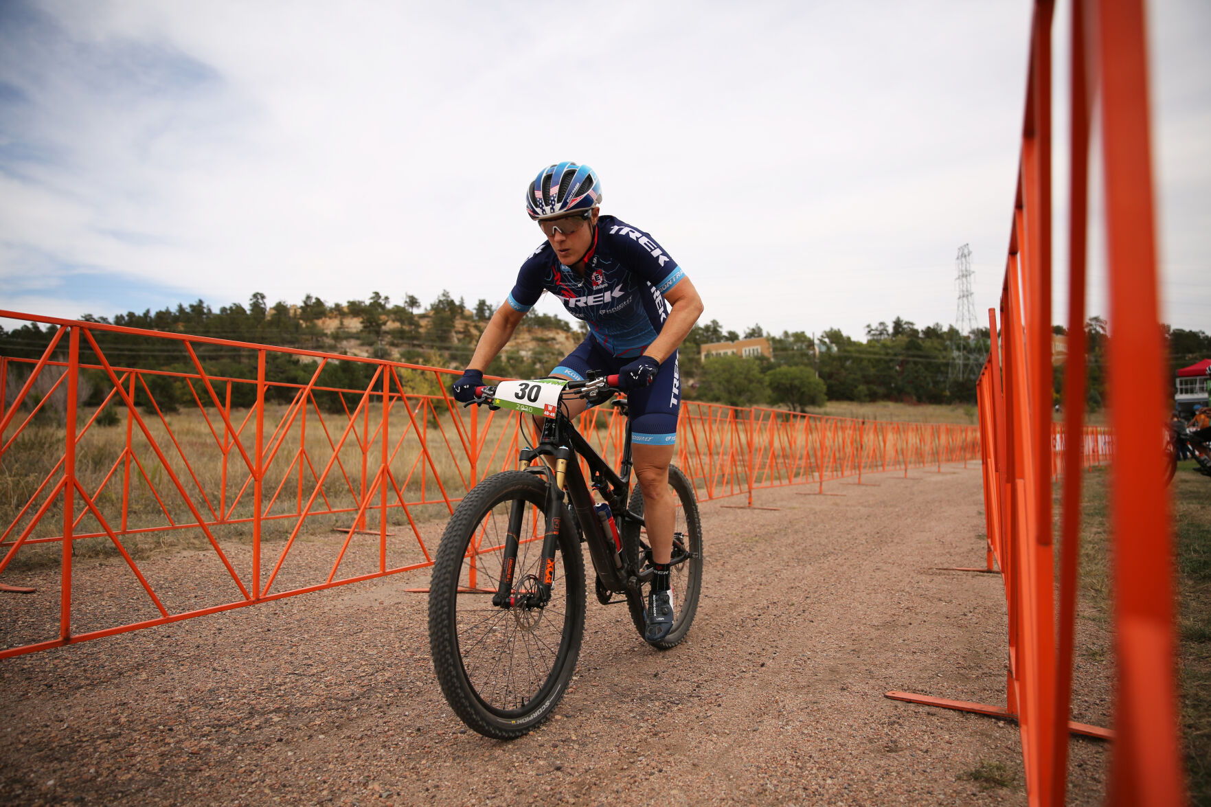 092520-spts-apexbike 12.jpg